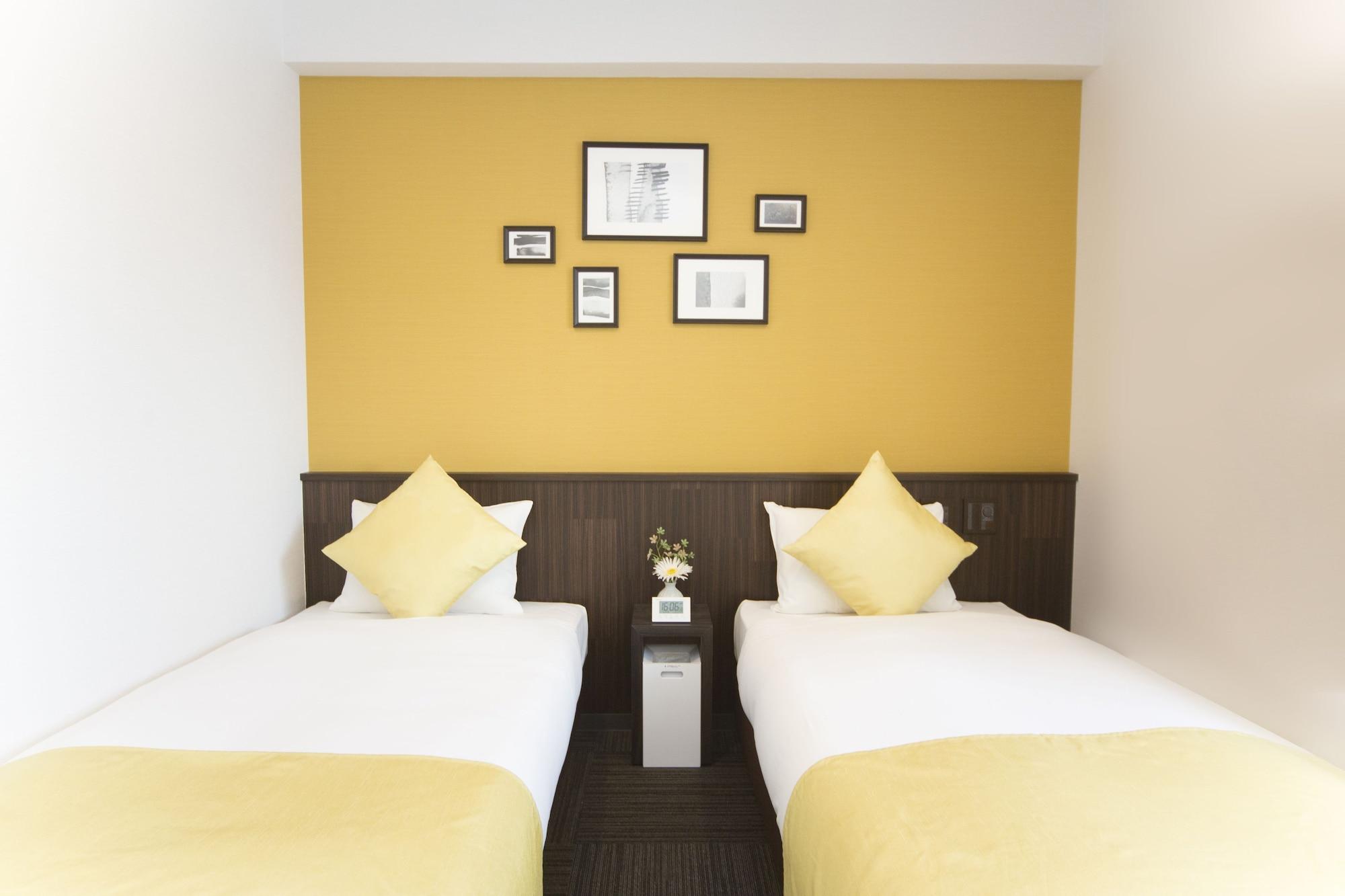 Nipponbashi Crystal Hotel Осака Екстериор снимка