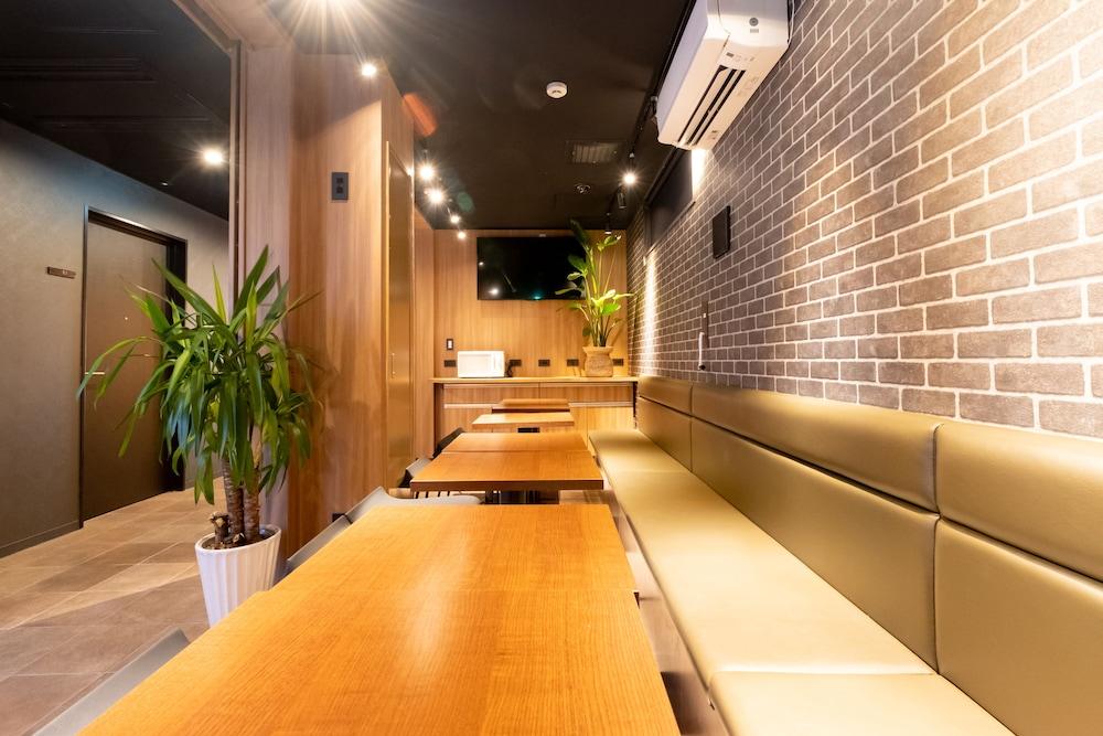 Nipponbashi Crystal Hotel Осака Екстериор снимка